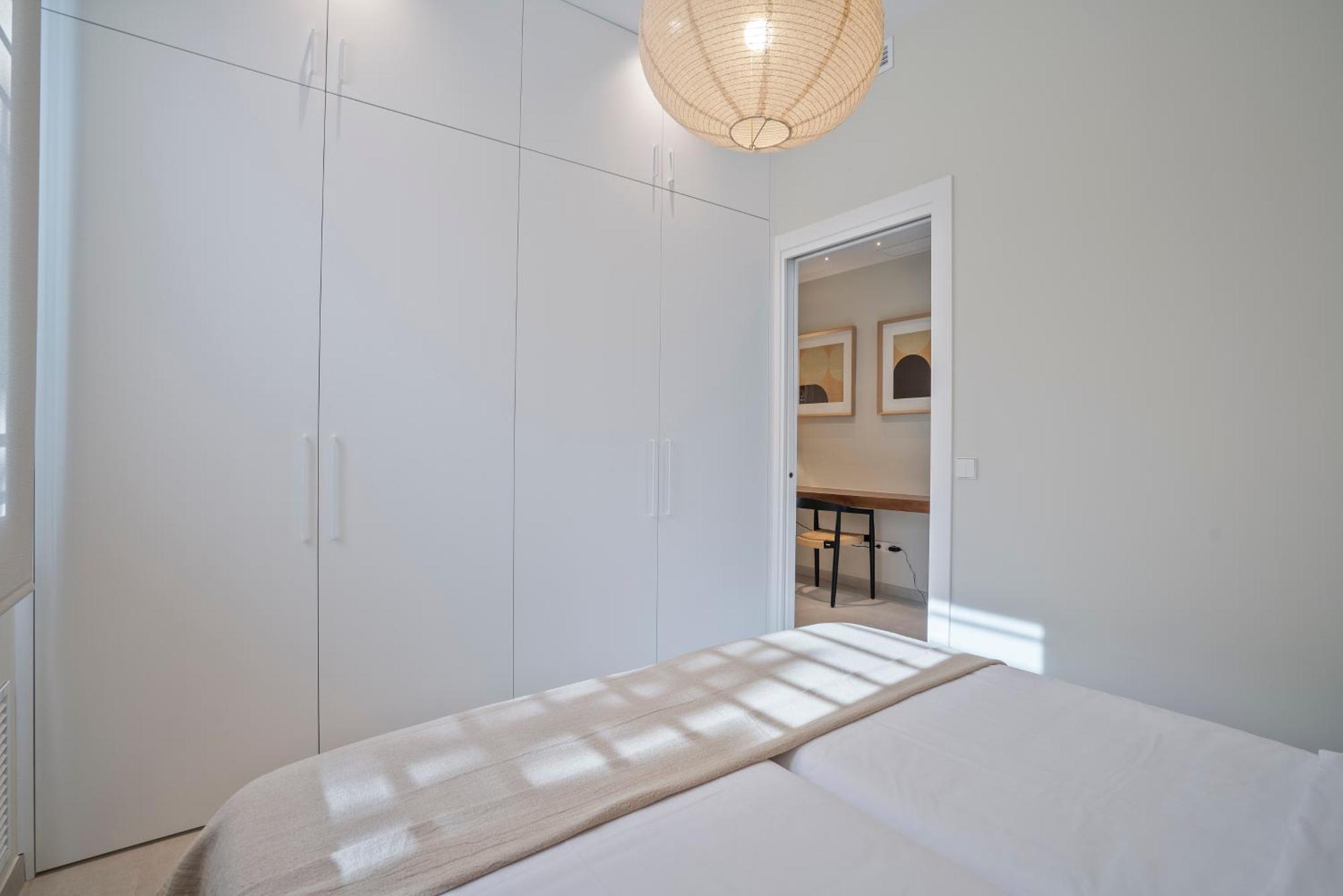 Sitges Spaces Garden Condo-2 Bedrooms, 2 Bathrooms, Garden Terrace, Near Center, Sleeps Up To 6- Monthly Rentals Only Buitenkant foto